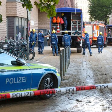 In der Fuhlsbüttler Straße ist eine Leitung gebrochen. (Archivbild)