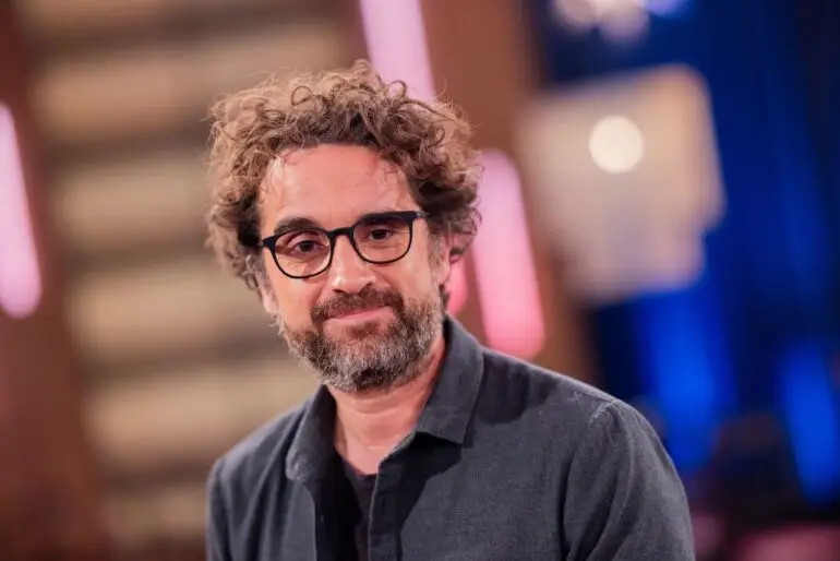 Oliver Wnuk hat in Konstanz mit Schülern seiner ehemaligen Schule ein Theaterprojekt erarbeitet, das sich bald auch Königin Silvia anschauen wird. (Archivbild)
